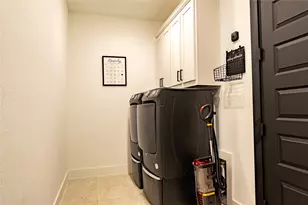 9316 Kendall Ln, North Richland Hills, TX 76182 - Photo 15