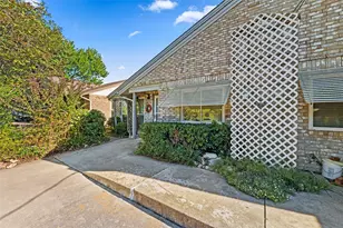 6632 Legters Dr, Dallas, TX 75236 - Photo 7