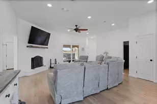 6514 Old Clarksville Rd, Reno, TX 75462 - Photo 11