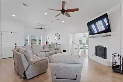 6514 Old Clarksville Road, Reno, TX 75462 - Photo 13