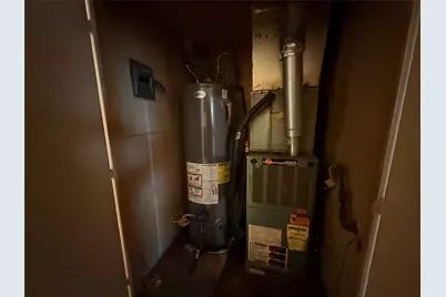 1381 Hillcrest Drive, Graham, TX 76450 - Photo 29