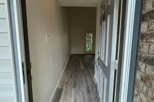 2506 Wedglea Dr, Dallas, TX 75211 - Photo 3