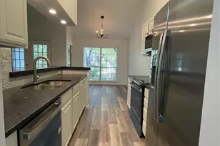 2506 Wedglea Dr, Dallas, TX 75211 - Photo 13