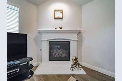 1809 Spinnaker Drive, Denton, TX 76210 - Photo 9