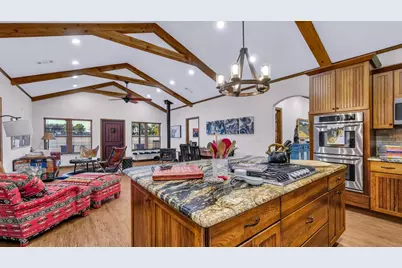 1007 Marigold Court, Granbury, TX 76049 - Photo 7