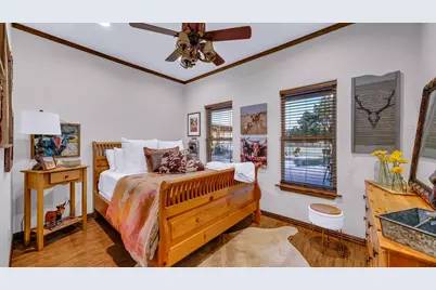 1007 Marigold Court, Granbury, TX 76049 - Photo 17