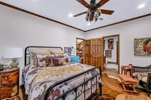 1007 Marigold Ct, Granbury, TX 76049 - Photo 11