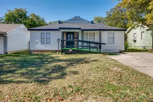 733 SE 3rd St, Grand Prairie, TX 75051 - Photo 1