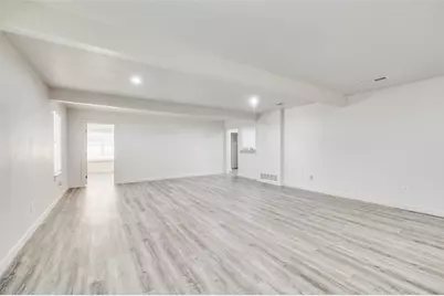 733 SE 3rd Street, Grand Prairie, TX 75051 - Photo 7