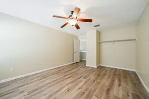 2001 Barton Springs Dr, Corinth, TX 76210 - Photo 25