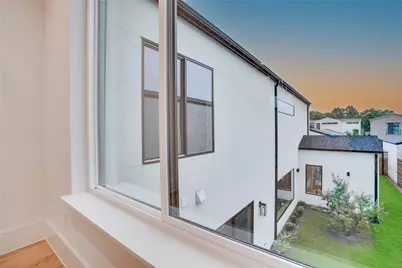 3321 Walchard Court, Dallas, TX 75229 - Photo 33