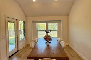 218 Oakcrest Dr, Justin, TX 76247 - Photo 9