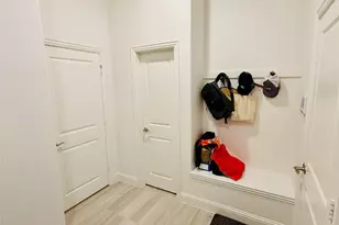 218 Oakcrest Dr, Justin, TX 76247 - Photo 27