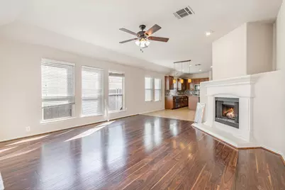 9732 Hedge Bell Drive, McKinney, TX 75072 - Photo 7