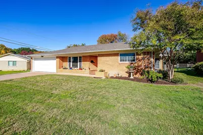 5805 Circular Drive, North Richland Hills, TX 76117 - Photo 37