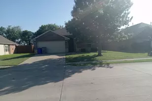 3235 Clear Springs Dr, Forney, TX 75126 - Photo 13