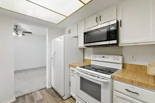 2819 Capella Cir, Garland, TX 75044 - Photo 7