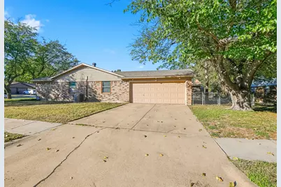 402 Vicki Street, Keller, TX 76248 - Photo 19