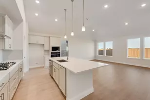 16521 Boston Ivy Dr, Justin, TX 76247 - Photo 5