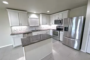 704 Rivers Creek Ln, Little Elm, TX 75068 - Photo 5