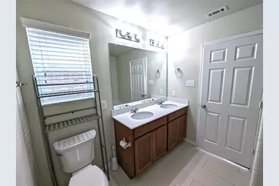 704 Rivers Creek Lane, Little Elm, TX 75068 - Photo 9