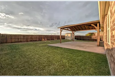 704 Rivers Creek Lane, Little Elm, TX 75068 - Photo 17