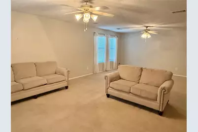 930 Dunkirk Lane, Arlington, TX 76017 - Photo 5