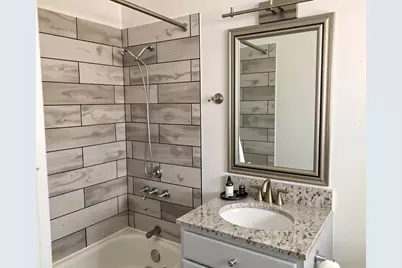 2100 Forest Park Boulevard, Fort Worth, TX 76110 - Photo 11