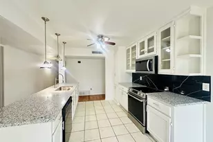 1814 Woodbury, Carrollton, TX 75007 - Photo 7