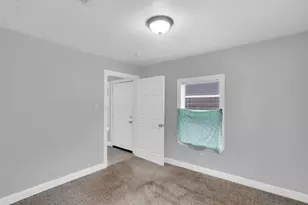 2013 Birdell St, Fort Worth, TX 76105 - Photo 13