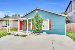 2013 Birdell St, Fort Worth, TX 76105 - Photo 3