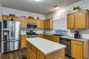 8124 Hosta Way, Fort Worth, TX 76123 - Photo 9