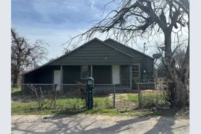 713 Wright Court, Granbury, TX 76048 - Photo 1