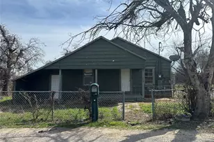 713 Wright Ct, Granbury, TX 76048 - Photo 1