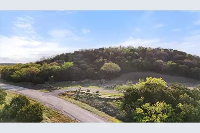 215 Shady Oaks Drive, Mineral Wells, TX 76067 - Photo 3