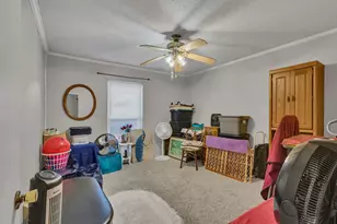 3817 Commonwealth Dr, Garland, TX 75043 - Photo 19