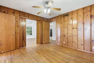 1822 W Hickory St, Denton, TX 76201 - Photo 9