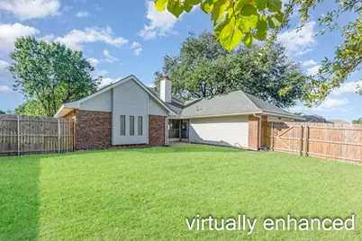 2015 Robin Hill Lane, Carrollton, TX 75007 - Photo 29