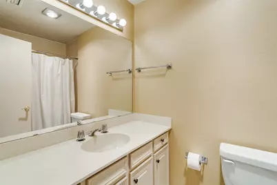 6754 E Northwest Highway, Dallas, TX 75231 - Photo 25