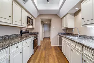 6754 E NW Hwy, Dallas, TX 75231 - Photo 9