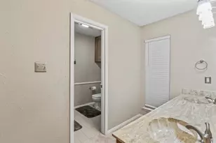 3405 Scenic Hills Dr, Bedford, TX 76021 - Photo 11