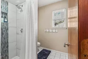 3405 Scenic Hills Dr, Bedford, TX 76021 - Photo 9