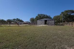 111 Deerfield Rd, Paradise, TX 76073 - Photo 29