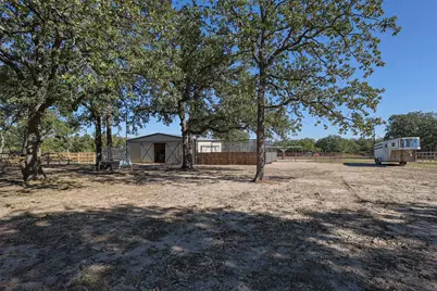 111 Deerfield Road, Paradise, TX 76073 - Photo 37