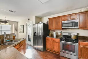 1229 Topeka Dr, Saginaw, TX 76131 - Photo 5