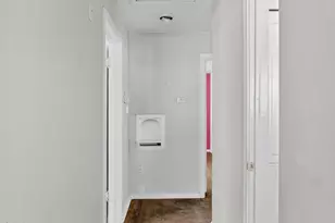 2041 W Colorado Blvd, Dallas, TX 75208 - Photo 11