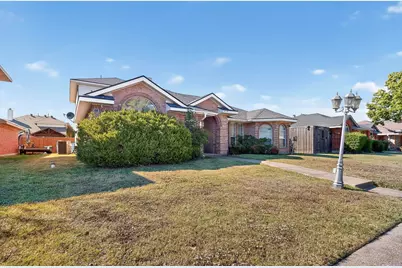 8510 Hartford Drive, Rowlett, TX 75089 - Photo 5