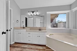 8510 Hartford Dr, Rowlett, TX 75089 - Photo 3