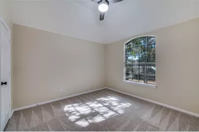 7927 Fox Chase Drive, Arlington, TX 76001 - Photo 17