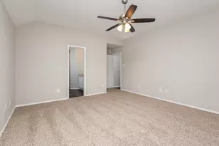 2871 Park Pl Dr, Grand Prairie, TX 75052 - Photo 9